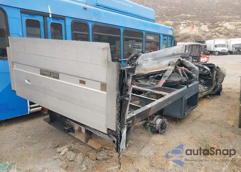 2002 Ford F-250 Lariat/Xl/Xlt из США, поврежденный, VIN 1FTNW21F32ED31034